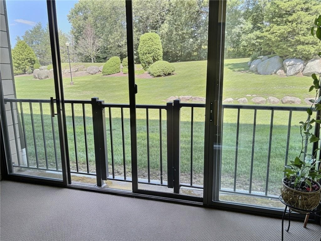 650 East Greenwich Avenue UNIT 7109 photo 6