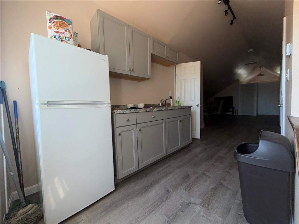 50 Carolina Avenue photo 9