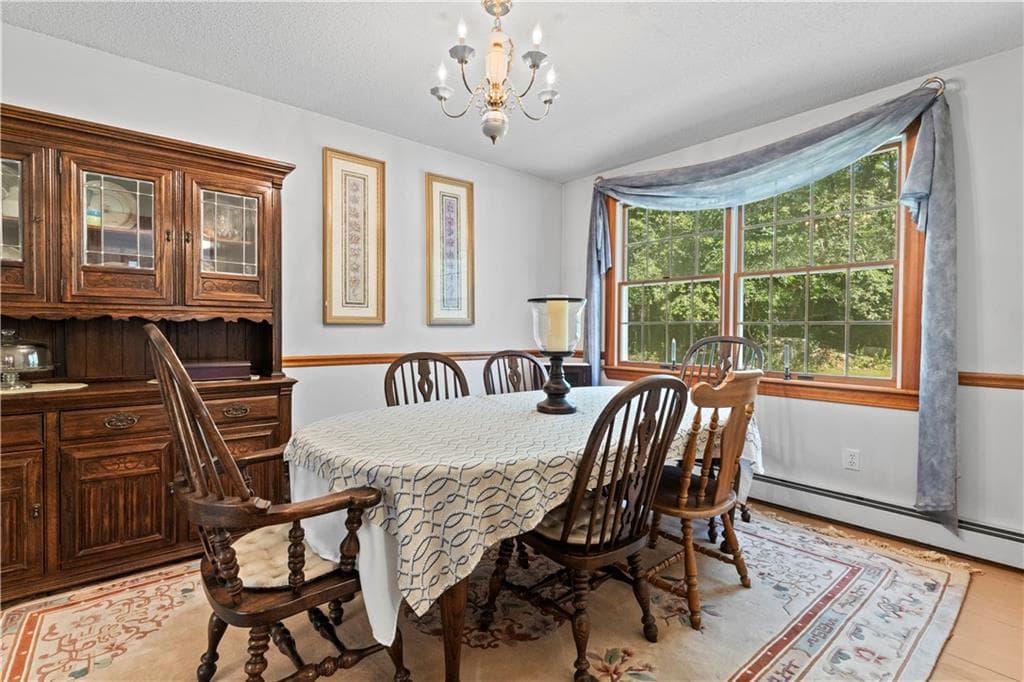 Single Family Residence at 189 Wolf Rock Road, Exeter, photo 12 of 50