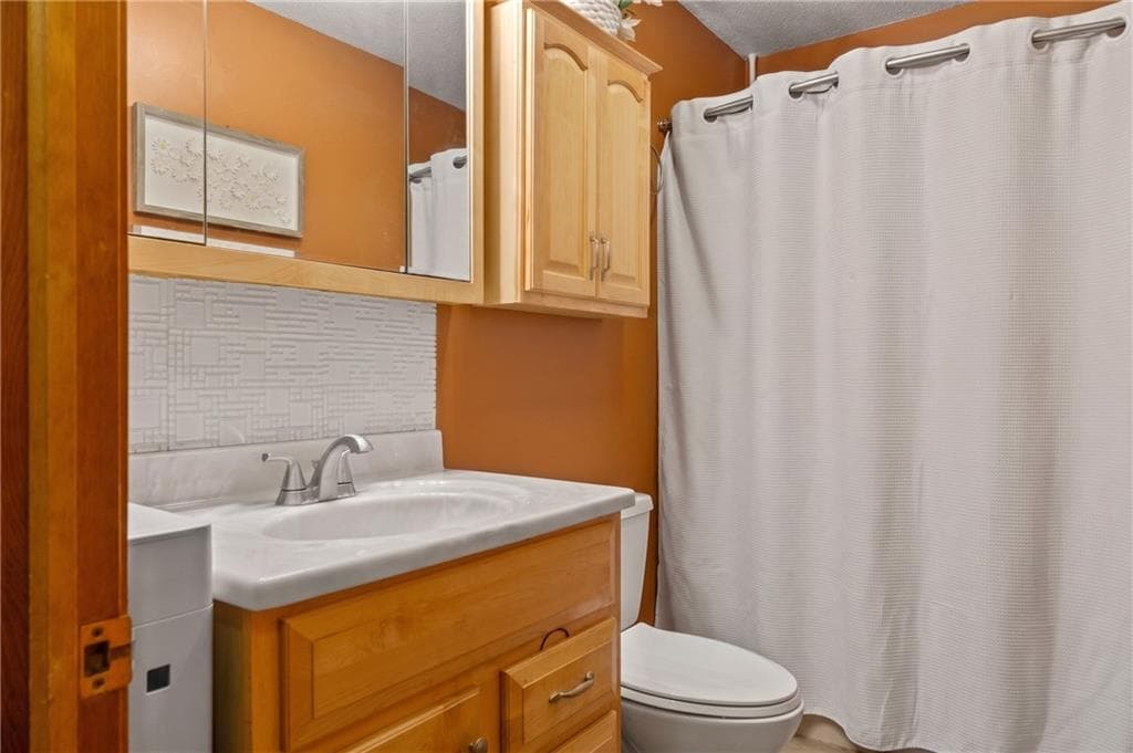 Single Family Residence at 189 Wolf Rock Road, Exeter, photo 37 of 50