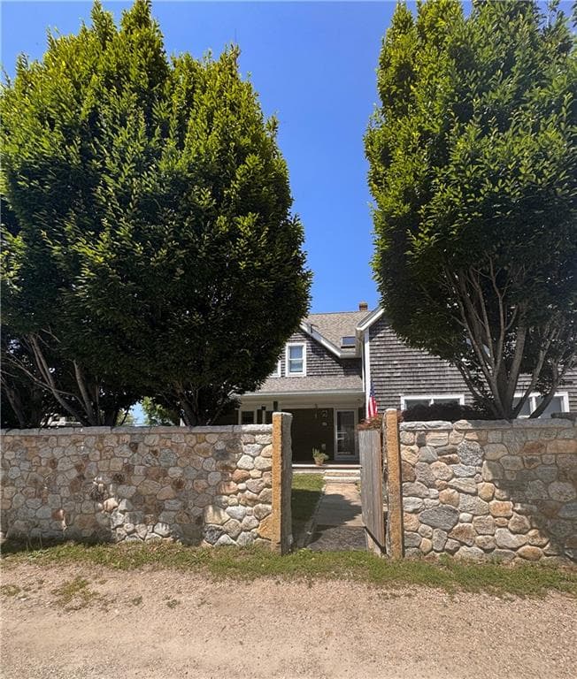 208 Chapel Street photo 9