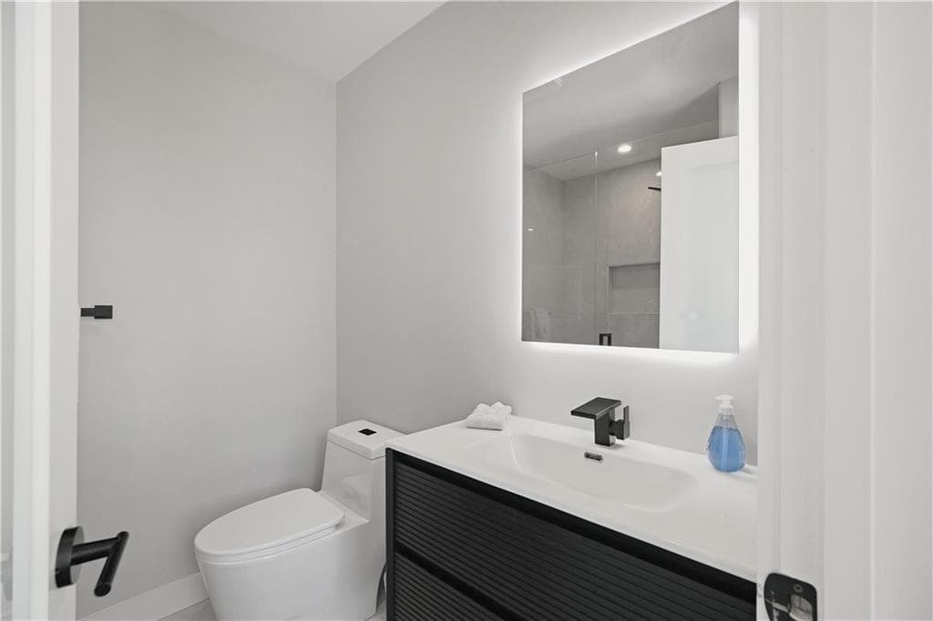 259 Taylor Road photo 17