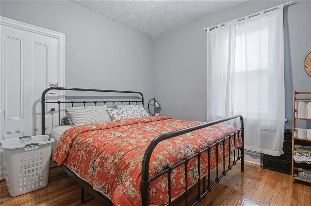 61 Douglas Avenue photo 6