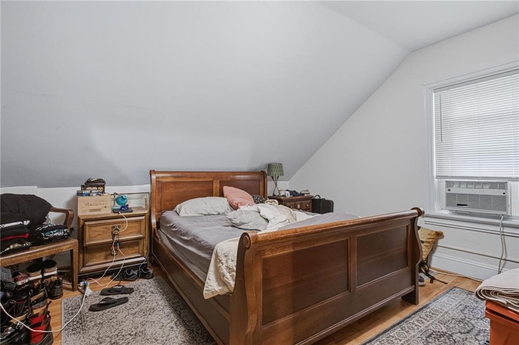 61 Douglas Avenue photo 17