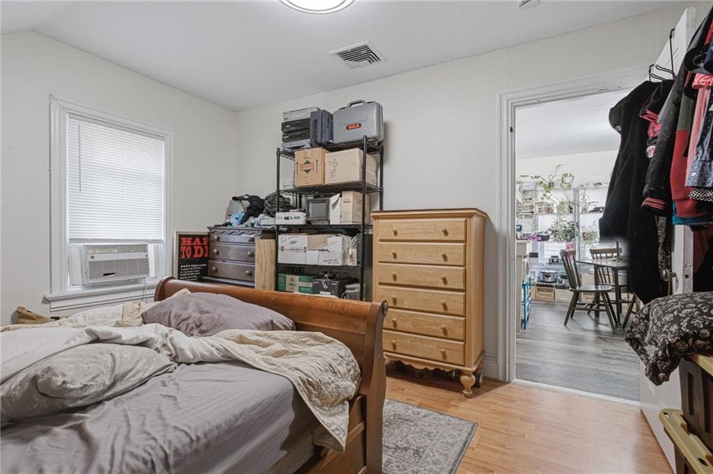 61 Douglas Avenue photo 18