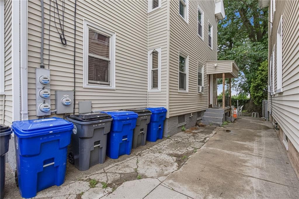 61 Douglas Avenue photo 40