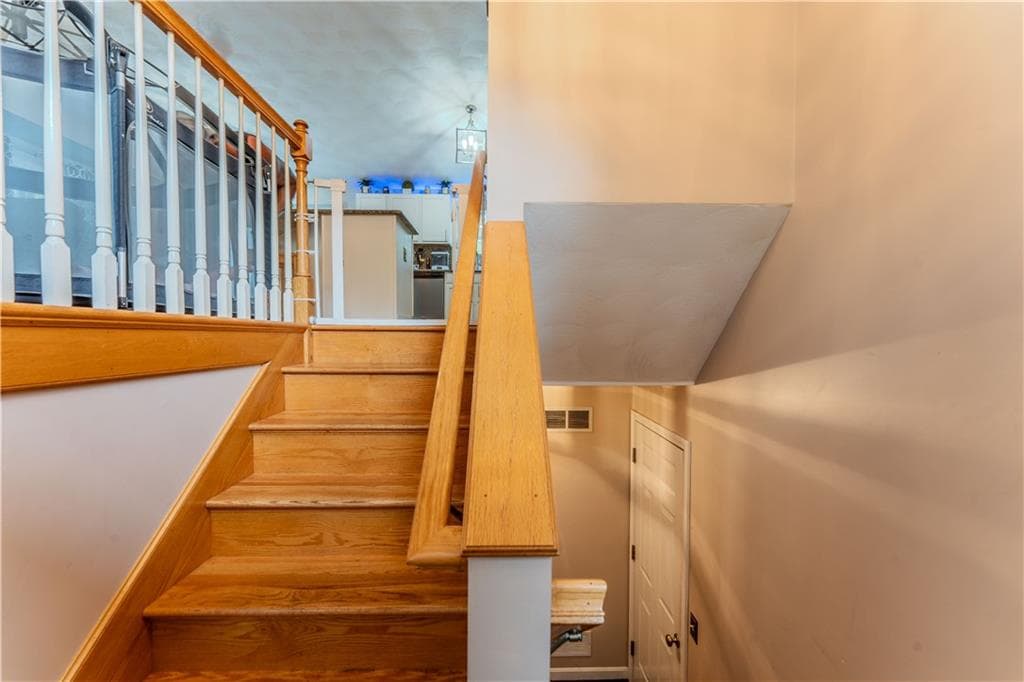 61 Lonsdale Street photo 4