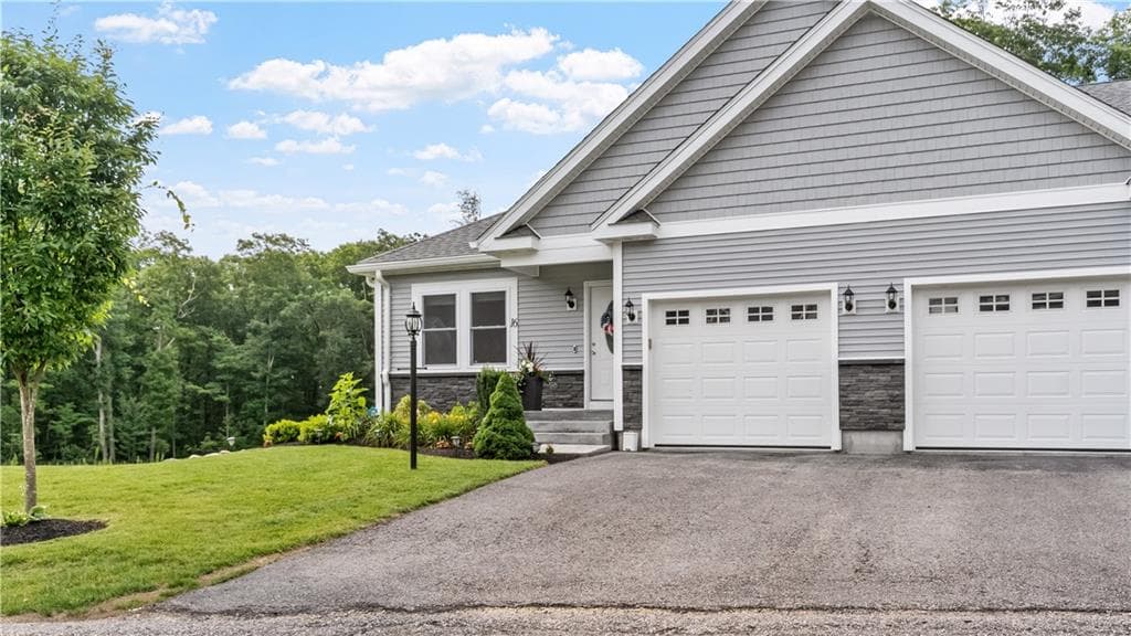1520 Chopmist Hill Road UNIT 16 photo 2