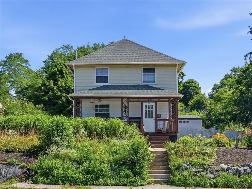 91 Roger Williams Avenue
