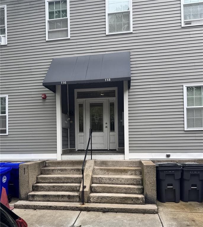 116 Vinton Street photo 2