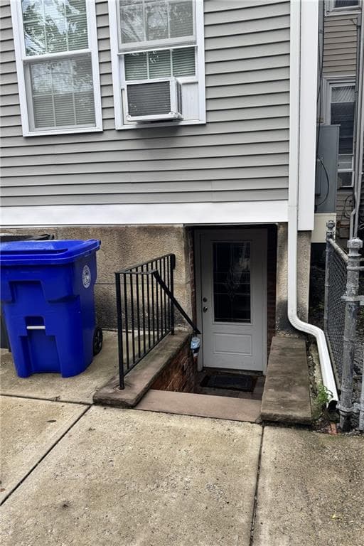 116 Vinton Street photo 3