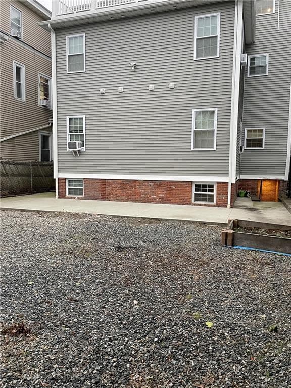 116 Vinton Street photo 9