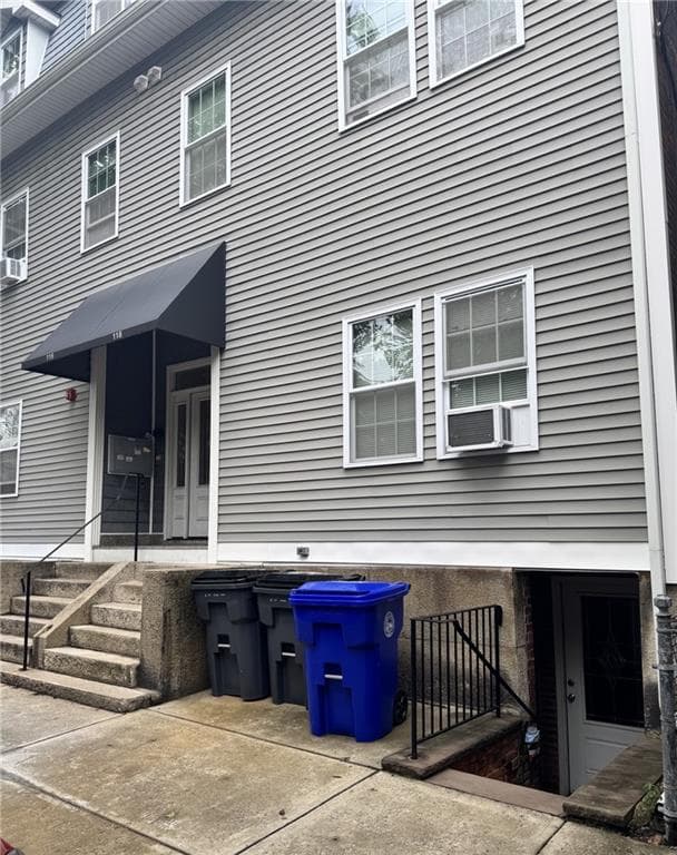 116 Vinton Street photo 8