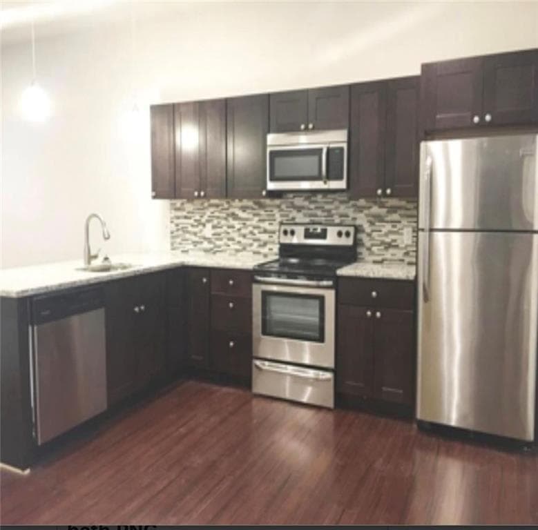 109 Sutton Street photo 20