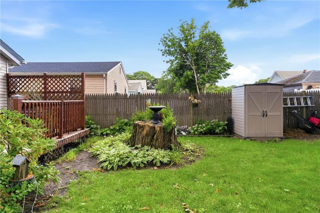 106 Samuel Avenue photo 23