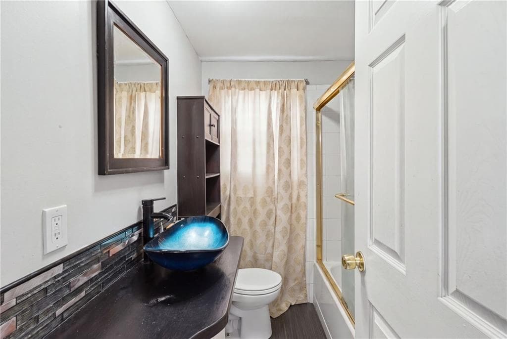 106 Samuel Avenue photo 15