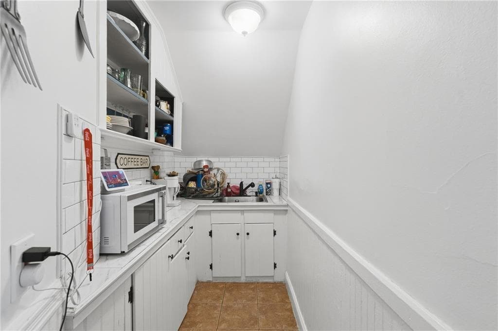 106 Samuel Avenue photo 11