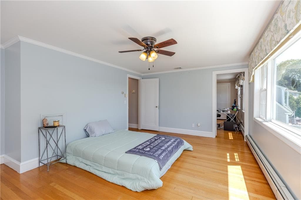 303 Gorton Lake Boulevard photo 24