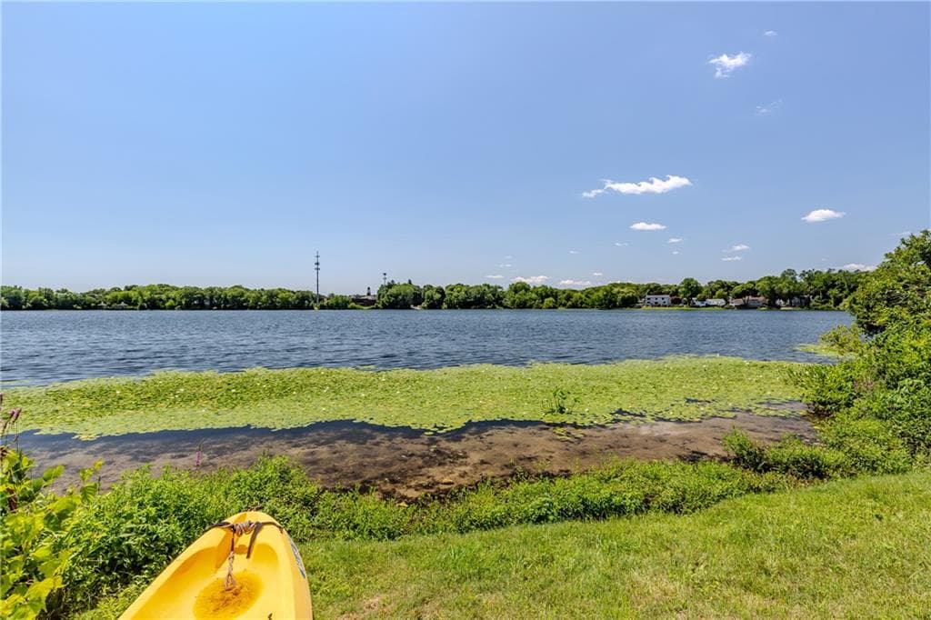 303 Gorton Lake Boulevard photo 48