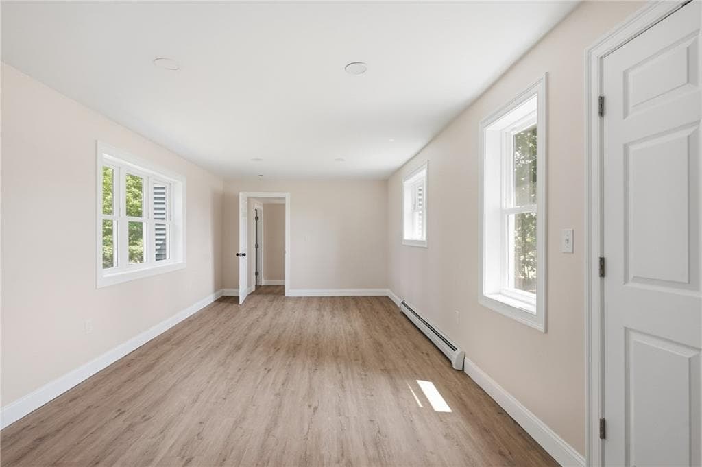 533 Scituate Avenue photo 23