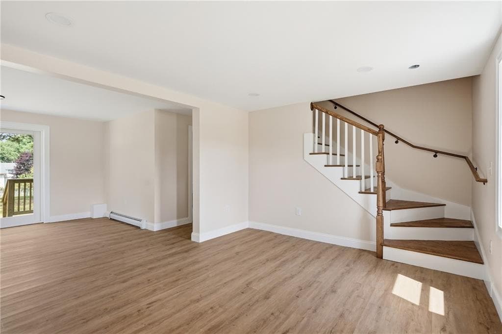 533 Scituate Avenue photo 18