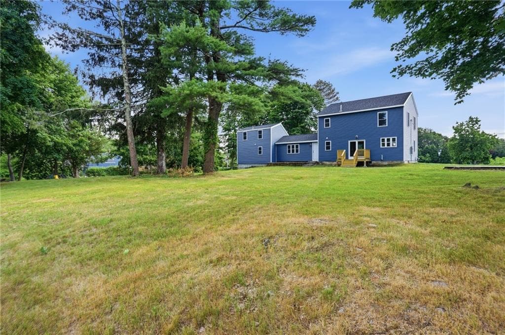 533 Scituate Avenue photo 4