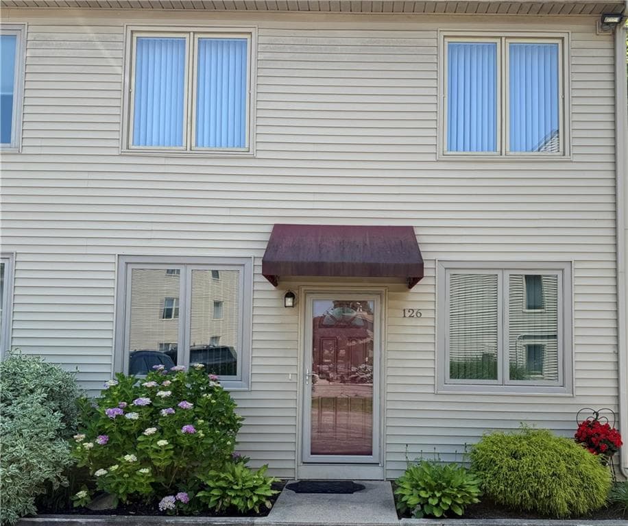 Condominium at 200 Cannon Street UNIT 126, Cranston, photo 2 of 24
