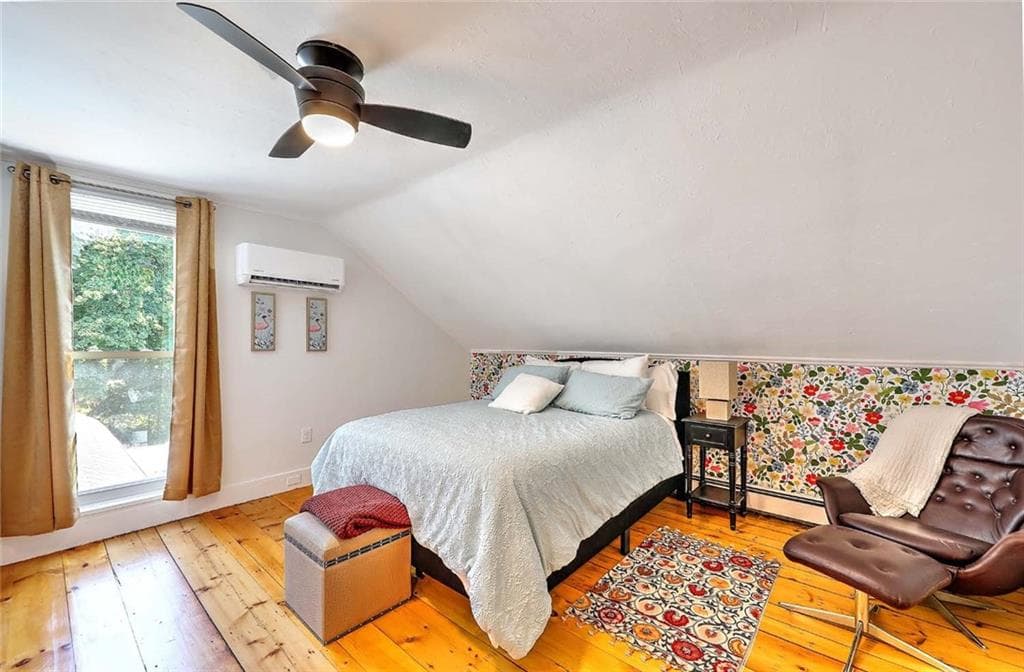 149 Earle Street photo 32
