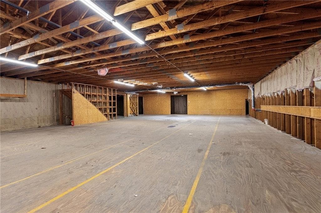 598 Wood Avenue photo 3