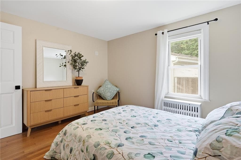 Single Family Residence at 51 Terrace Avenue, Warwick, photo 23 of 44