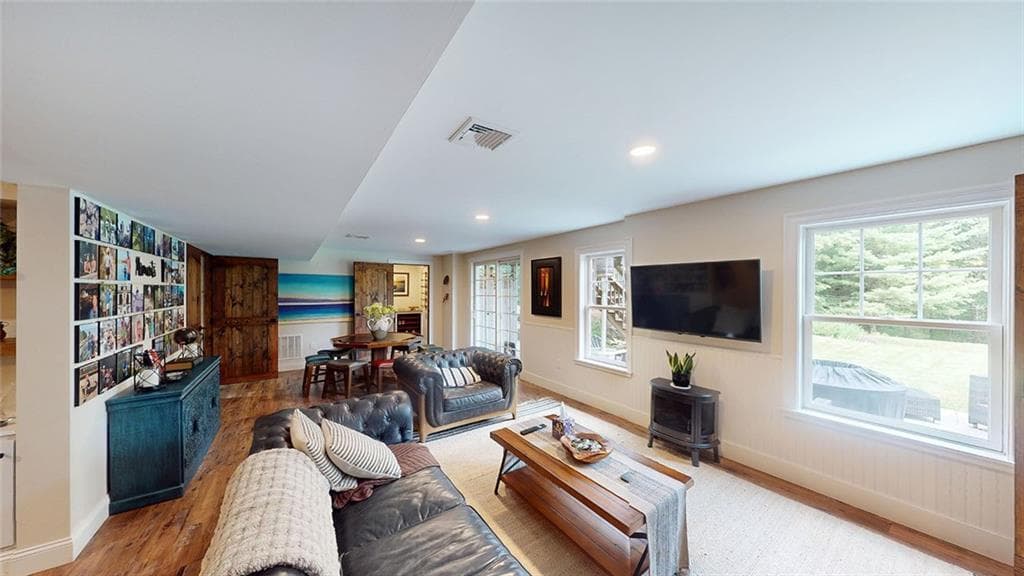 Single Family Residence at 85 Cyrus Court, South Kingstown, photo 38 of 50