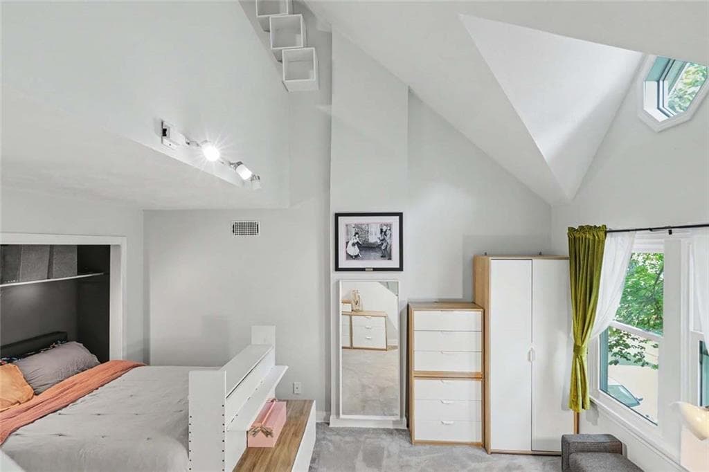 70 Oak Street UNIT B photo 26