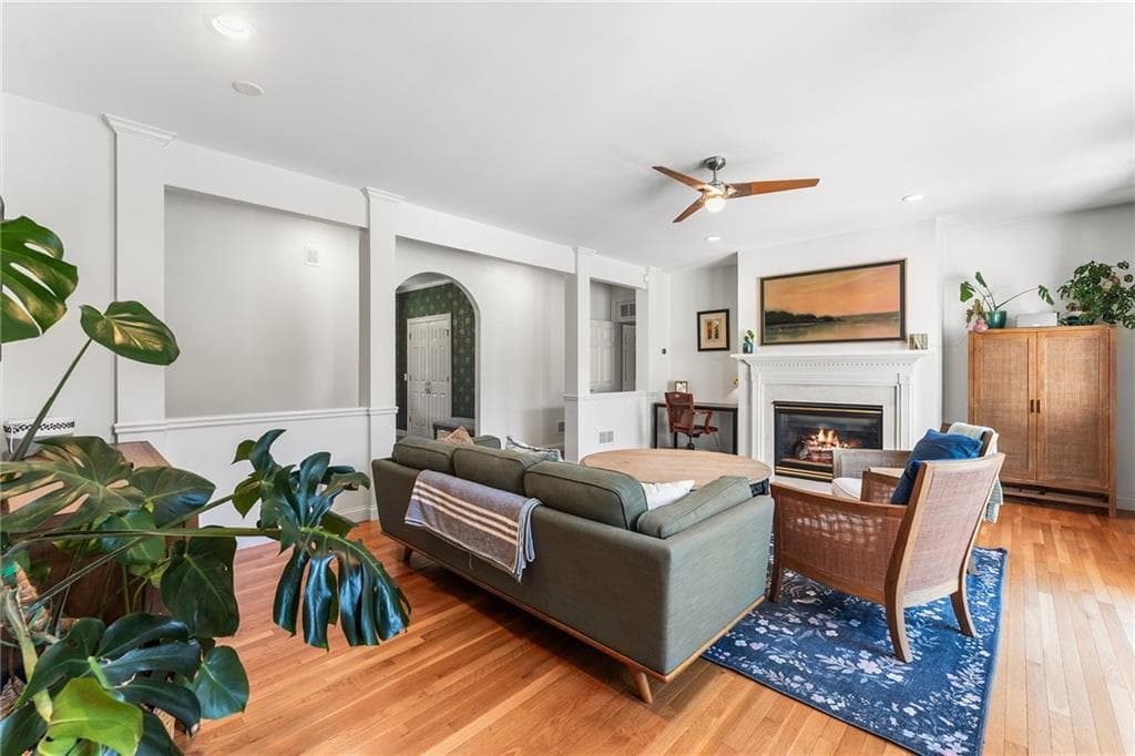 481 Glen Hill Drive photo 4