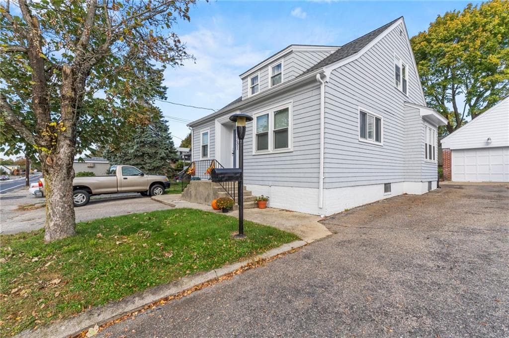Multi Family at 379 381 Maple Avenue, Barrington, photo 2 of 31