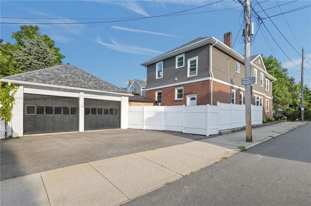 Multi Family at 1171 Chalkstone Avenue, Providence, photo 34 of 35