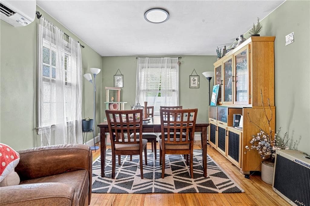 163 Isabella Avenue photo 6