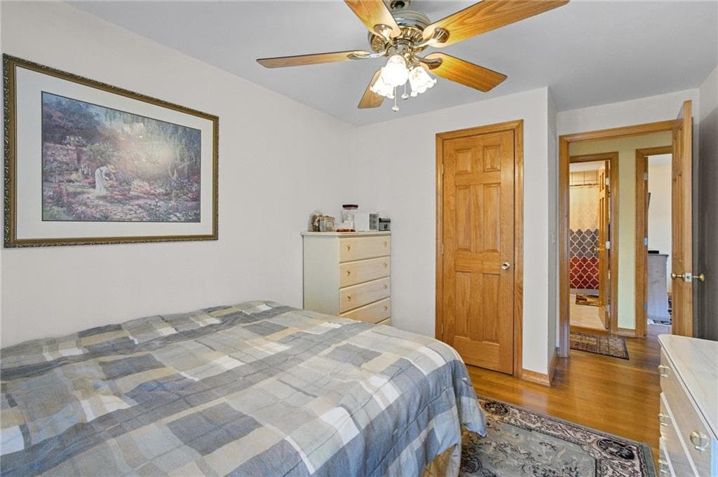 Single Family Residence at 204 Knollwood Drive, Woonsocket, photo 17 of 34