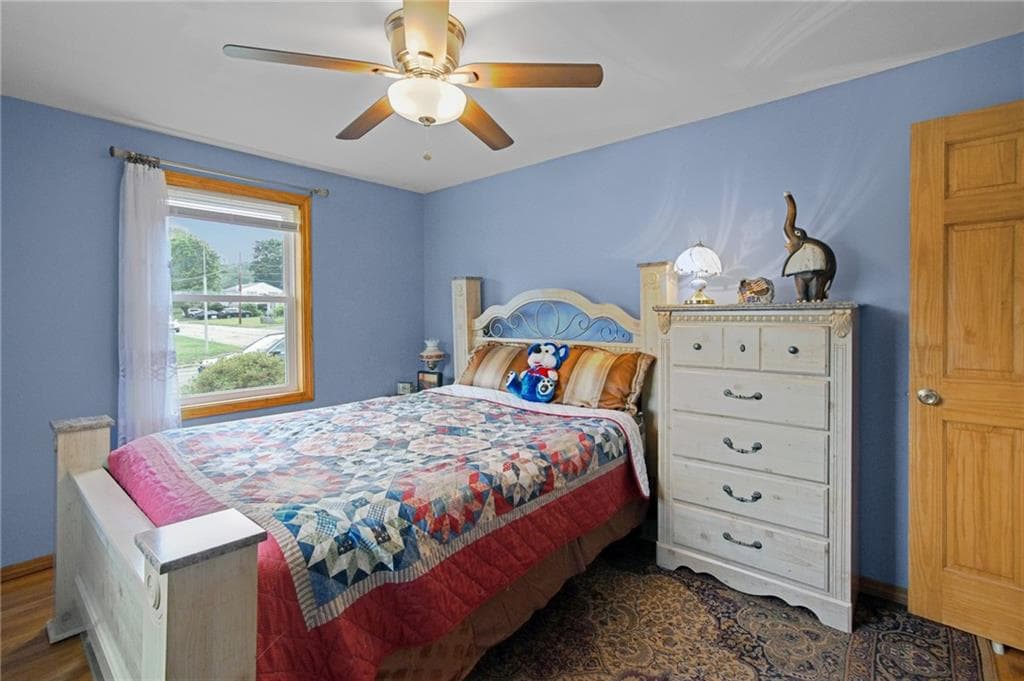 Single Family Residence at 204 Knollwood Drive, Woonsocket, photo 21 of 34