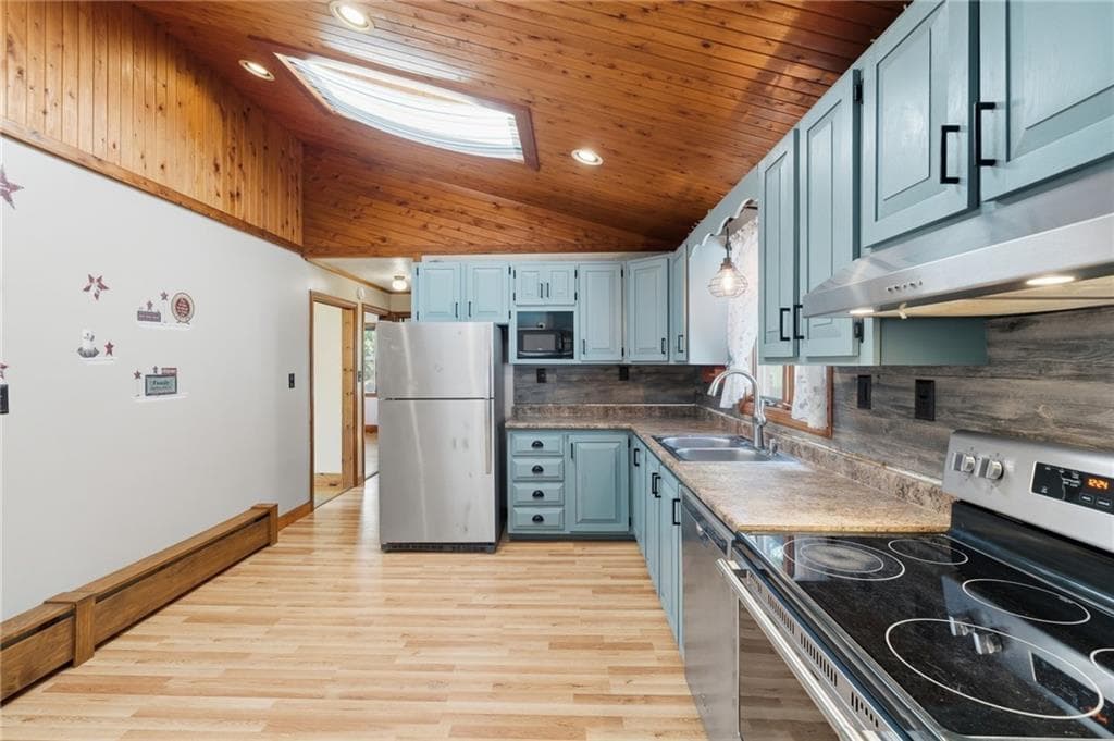 45 Remington Avenue photo 9