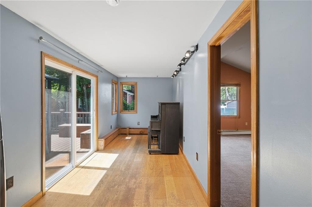 45 Remington Avenue photo 11