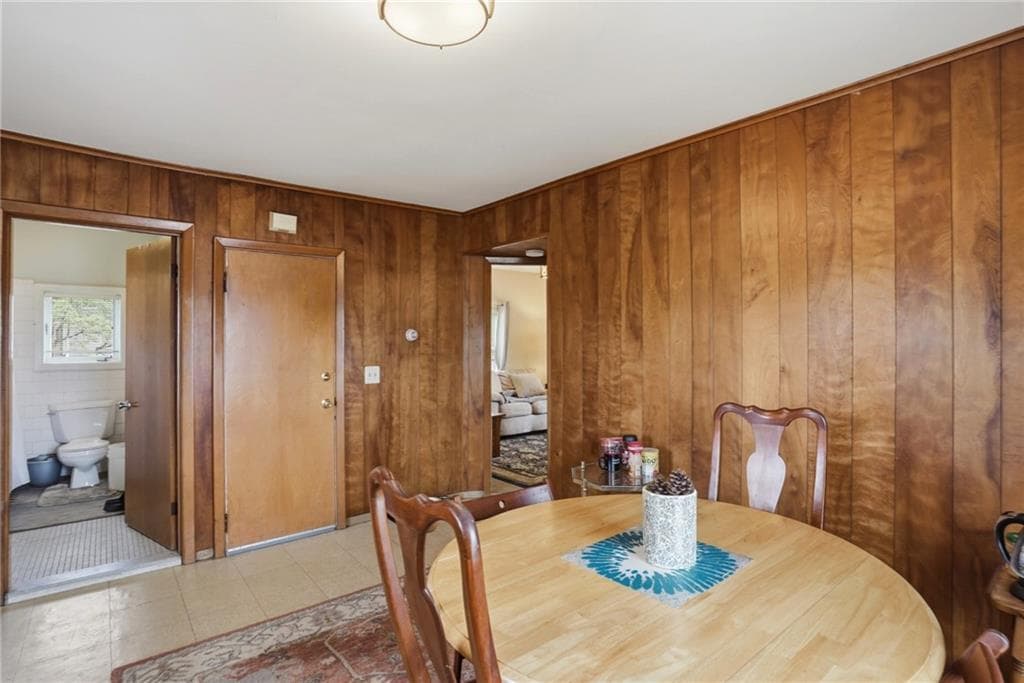 104 Fairview Avenue photo 17