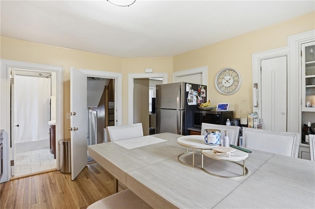104 Fairview Avenue photo 3
