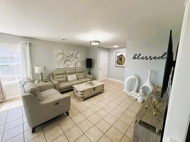 18 Calef Street UNIT 1 photo 3