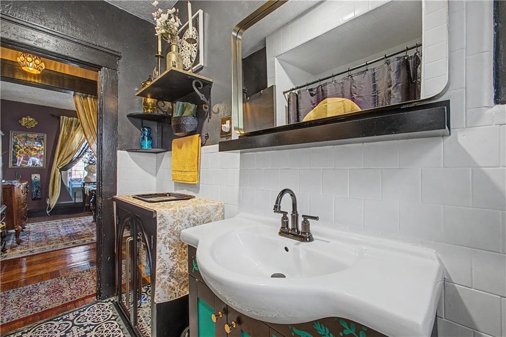 168 Calla Street photo 23