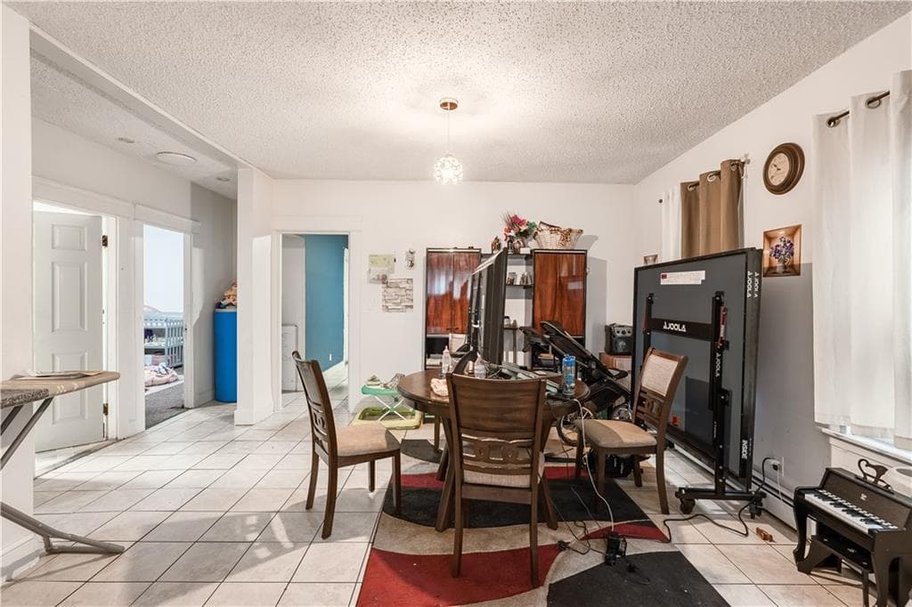 94 Clym Street photo 6