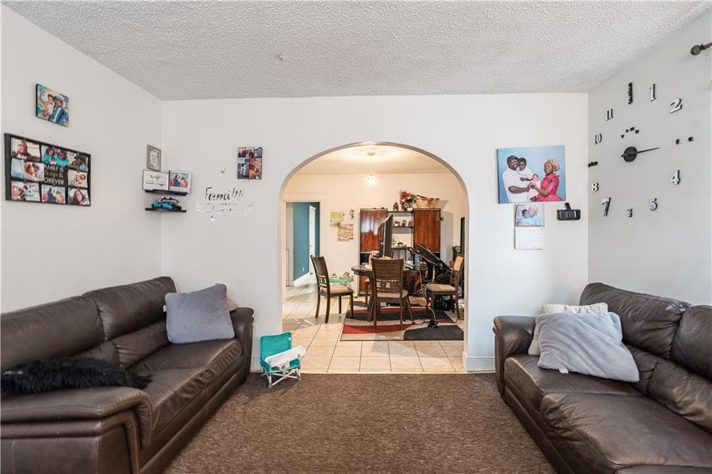 94 Clym Street photo 4