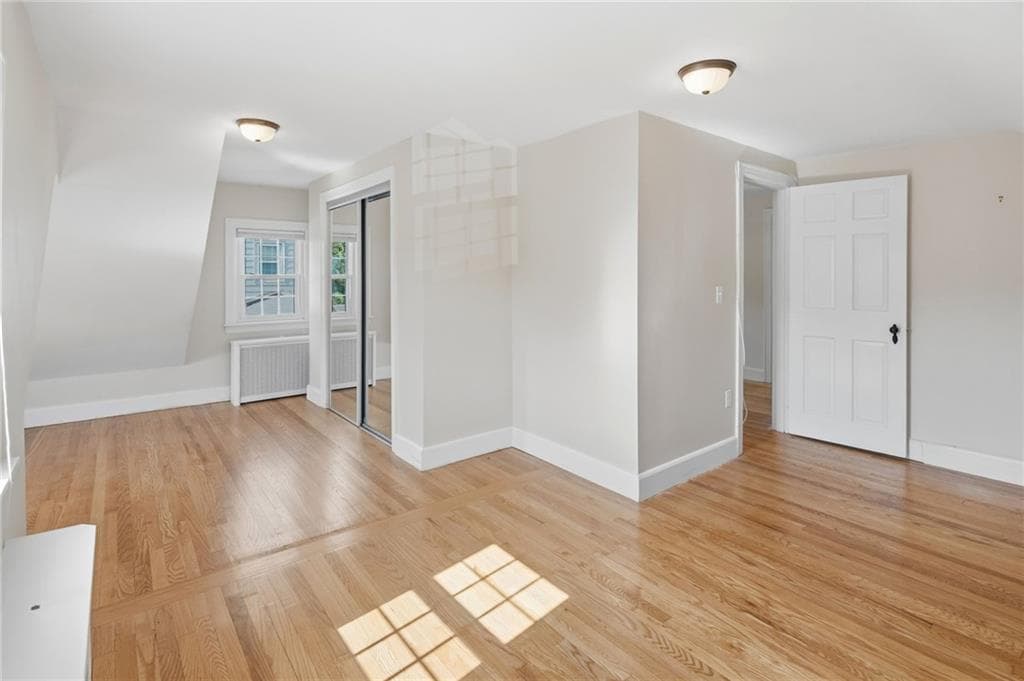 Single Family Residence at 43 Ferrier Drive, Warwick, photo 23 of 28