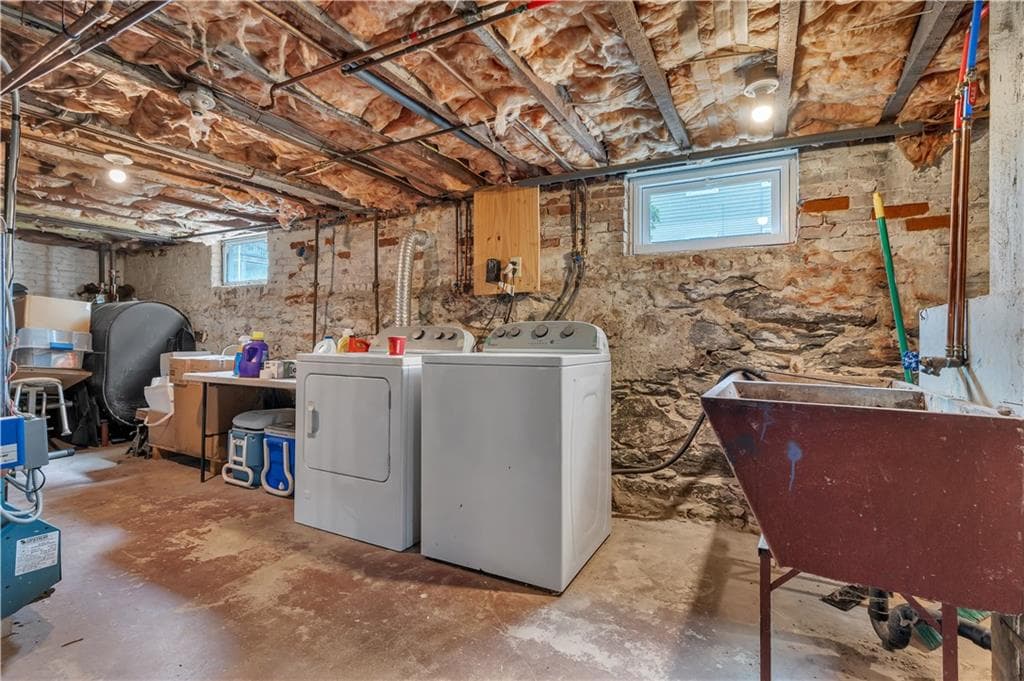 419 Fairmount Street photo 23