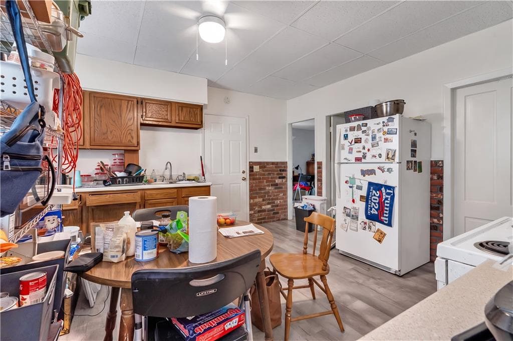 419 Fairmount Street photo 15