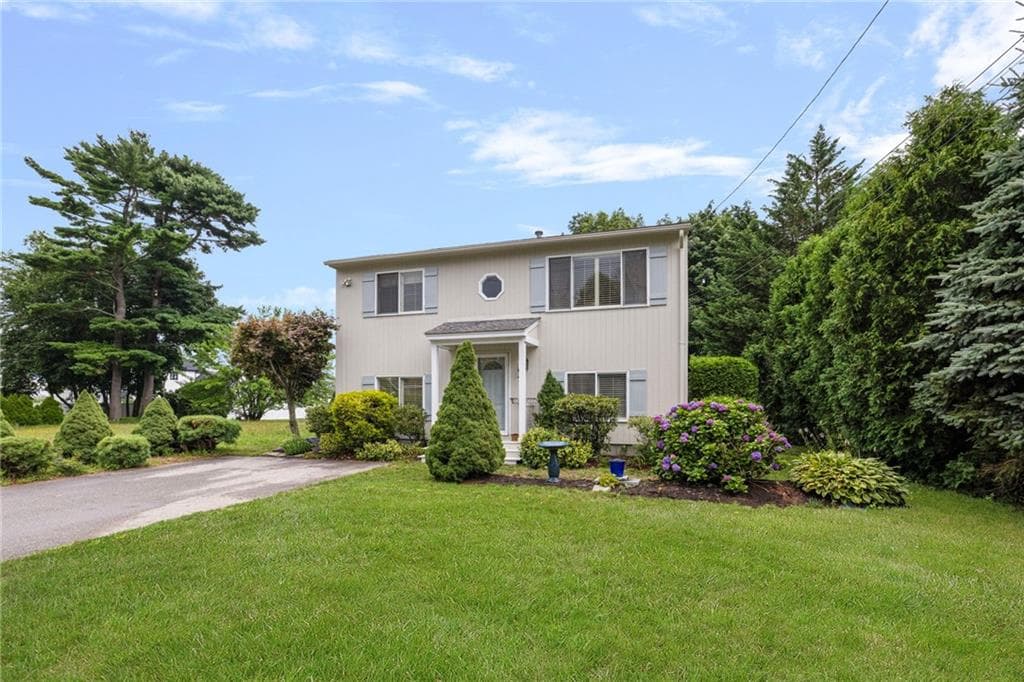 Single Family Residence at 64 Sawyer Avenue, Warwick, photo 44 of 45